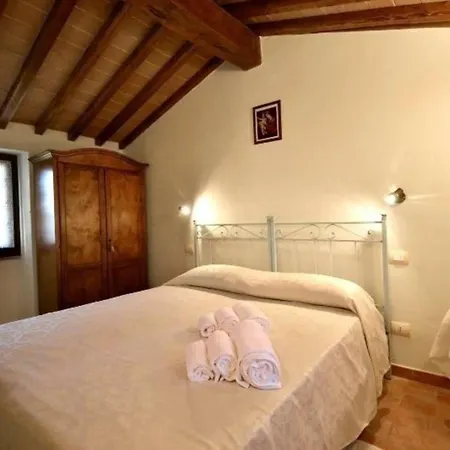 Mit Privatpool Fuer 7 Personen Ca 90 M In San-pietro-a-dame, Toskana Provinz Arezzo *